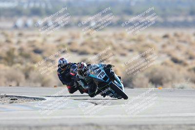 media/Dec-07-2025-CVMA (Sun) [[3e7d2de5dc]]/Race 12- Formula 40 MW and LW/